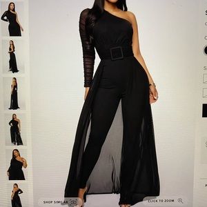 Stunning Black Fashion Nova Jumpsuit- Size L